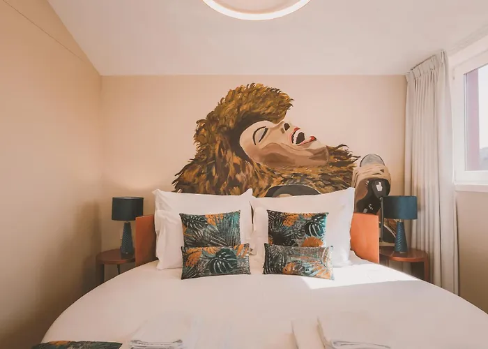 Viterbo'8 - Bonjardim Couette-café 4*