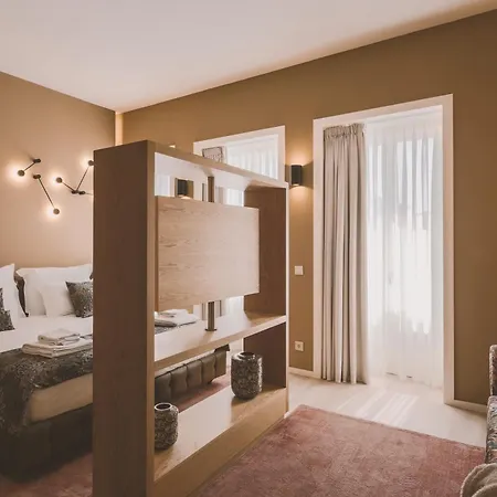 Bed & Breakfast Viterbo'8 - Bonjardim Oporto