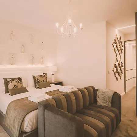 Viterbo'8 - Bonjardim Bed & Breakfast Oporto