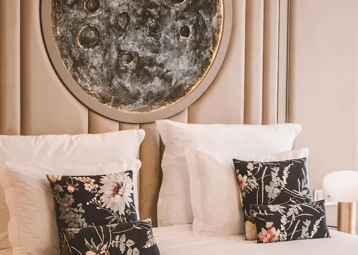 Viterbo'8 - Bonjardim Bed & Breakfast 4*