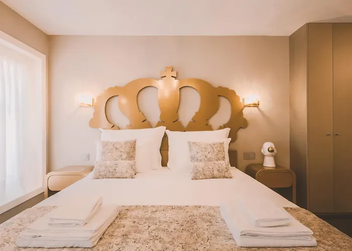 Viterbo'8 - Bonjardim 4* 포르투