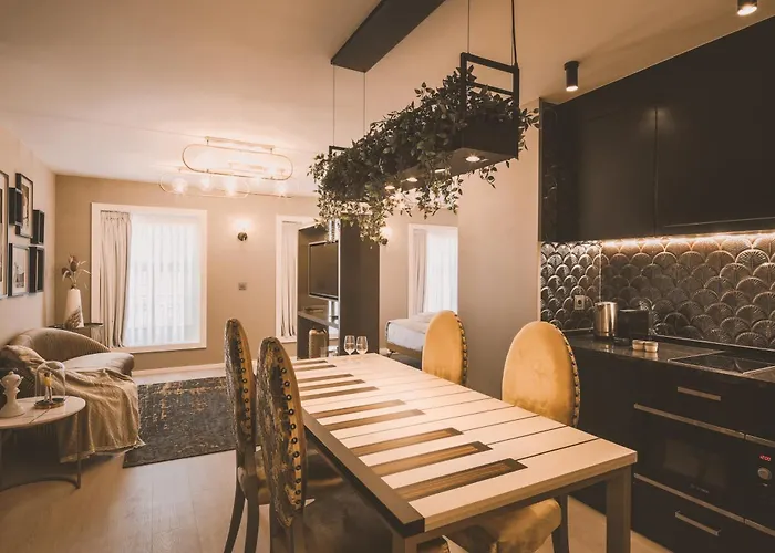 Viterbo'8 - Bonjardim B&B 포르투