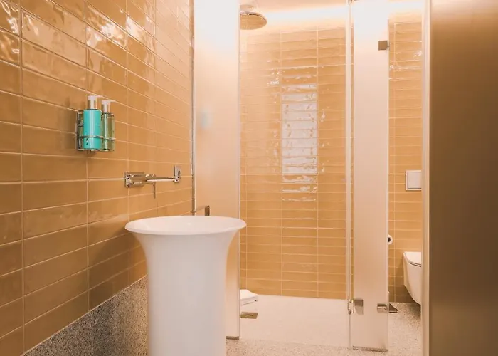 Viterbo'8 - Bonjardim Bed & Breakfast Oporto