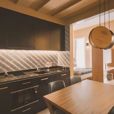 Viterbo'8 - Bonjardim 4* Porto