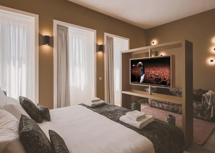 فندق مبيت وإفطار Viterbo'8 - Bonjardim 4*